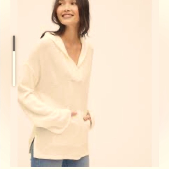 BCBGMaxAzria Crossover Hoodie Sweater top size M - Picture 2 of 5